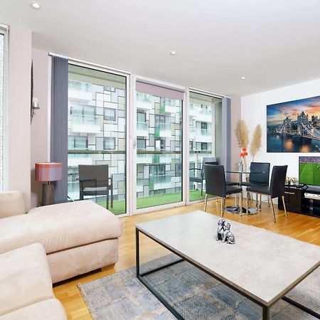 Cobalt Point 2 Apartment Londra Exterior foto